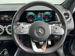Mercedes-Benz EQB 4MATIC AMG-LINE PREMIUM 7-SEATER - Image 4