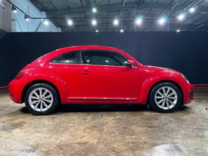 Volkswagen Beetle DESIGN EDITION - HYBRID AUTOMATI - Image 3