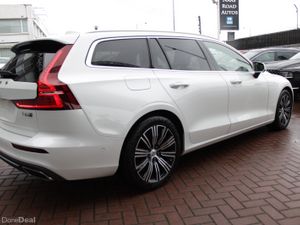 2020 VOLVO PHEV T6 340 HP R-DESIGN AUTO AWD - Image 4