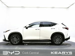 Lexus NX 450h+ Executive PHEV AWD - Image 4