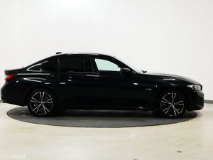 *66* 2023 BMW 3-Series 2.0 m-sport - Image 3