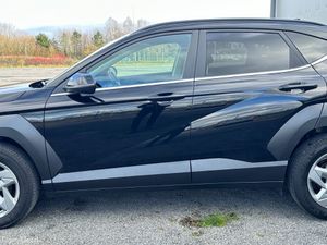 2024 Hyundai Kona 1.6 Elegance – Black | 38,000kms - Image 3