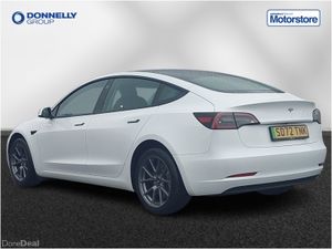 Tesla Model 3 Saloon - Image 2