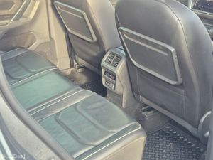 Volkswagen Tiguan 2018 R-Line 4 motion auto - Image 2