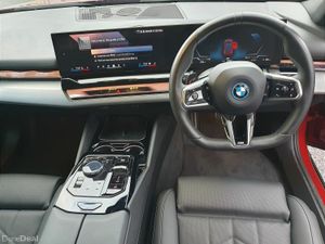BMW i5 eDrive40 M Sport Saloon - Image 4