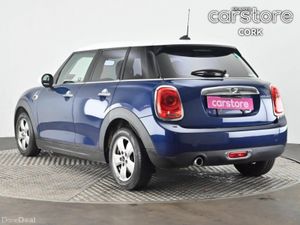 Mini Cooper Cooper 1.5 Auto - Image 3