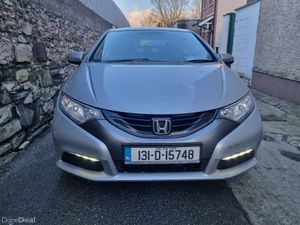 Honda Civic 2013 - Image 2