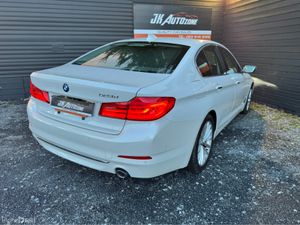 BMW 5-Series 2.0D LUXURY EDITION - Image 4