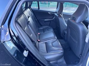 Volvo V60 D2 SE AUTO, NEW NCT, SERVICE, SERVICE HI - Image 4