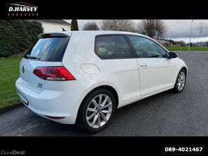 Volkswagen Golf 1.6D Highline 3 Door**Low Mileage* - Image 3