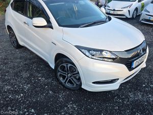 Honda Vezel (HRV) Hybrid Automatic - Image 2