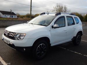 2016 Dacia Duster Prestige Tax & Test 08/26 - Image 4