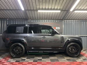 2024 241D Land Rover Defender 110 Urban  5 Seat - Image 4