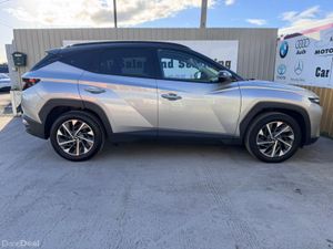 2021 Hyundai Tucson 1.6D  Executive Two tone roof - Image 4