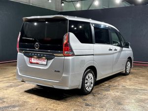 Nissan Serena 2.0 HYBRID AUTOMATIC - CRUISE CONTRO - Image 4