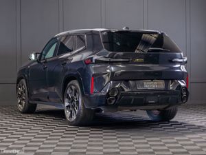 2023 BMW XM V8 - Image 4