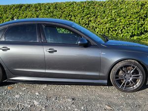 Facelift Audi A6 2014 s.line full spec - Image 2