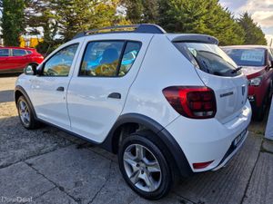 2017 DACIA SANDERO STEPWAY ALTERNATIVE 1.5 DCI - Image 4