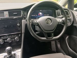 Volkswagen Golf 2017 *HIGHLINE MK 7.5* 1.0 5dr - Image 3