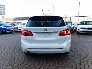 225XE HYBRID ESTATE 5DR AUTOMATIC - Image 4