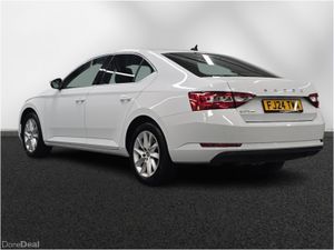 Skoda SUPERB Diesel Hatchback SE Technology - Image 3