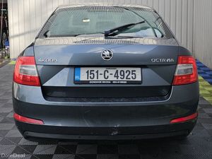2015 Skoda Octavia 1.6TDI Automatic - Image 4