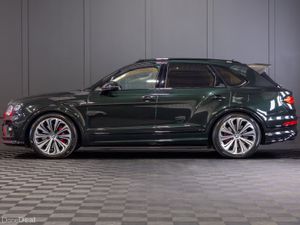 232 Bentley Bentayga Azure V6 *Pan Roof - Image 3