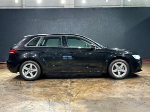 Audi A3 AUTOMATIC 1.4L TFSI - REVERSE CAMERA - CRU - Image 3