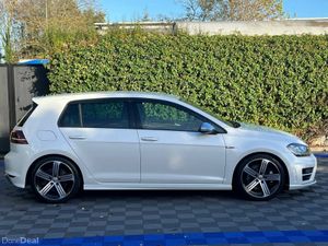 Volkswagen Golf R 4MOTION 2.0 TSI AUTO // LEATHER - Image 2