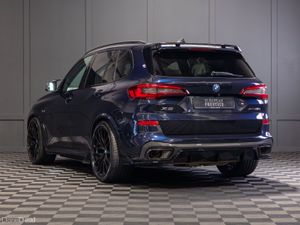 2022 BMW X5 X-Drive 45e M-Sport - Image 4