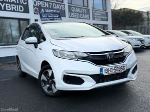 2019 Honda JAZZ/Fit 1.5 Petrol Hybrid,,Automatic - Image 4
