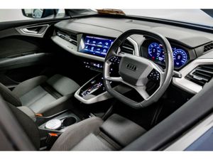 Audi Q4 e-tron 35 e-tron Sport Auto 170HP - Image 2