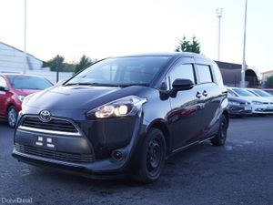 TOYOTA SIENTA 2015 BLACK 7 SEATER - Image 2