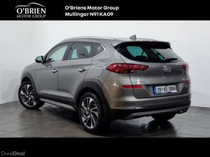 Hyundai Tucson 2WD Executive Plus - Image 3