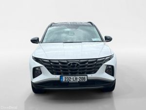 Hyundai Tucson 2WD Executive Plus 2 Tone - Image 3