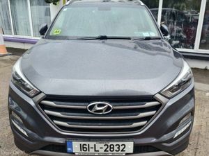 Hyundai Tucson 1.7 D Executive - Image 2