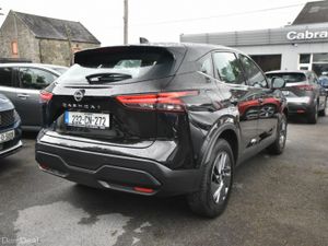 Nissan Qashqai 1.3 MILD HYBRID SV - Image 2