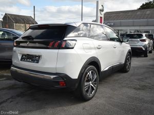Peugeot 3008 Auto 1.5HDI Allure. Only 30,000km - Image 4