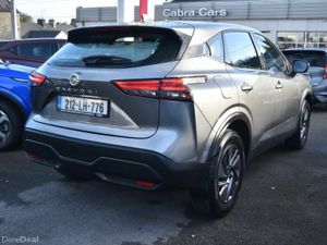 Nissan Qashqai 1.3 PET MILD HYBRID SV - Image 4