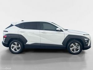Hyundai KONA 1.6 HYBRID Signature Auto - Image 2