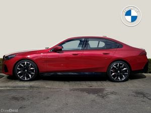 BMW 5-Series M Sport Pro - Image 3