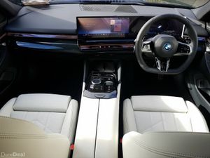 BMW 5-Series 530e M Sport Pro Touring - Image 4