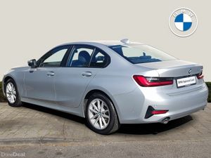 BMW 3-Series 318d SE - Image 2