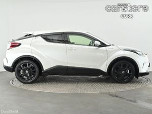 Toyota C-HR 1.8 Hybrid Auto - Image 3