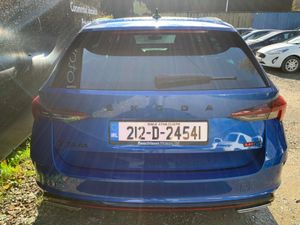 SKODA OCTAVIA 2.0 TDI 200 BHP RS DSG COMBI - Image 4