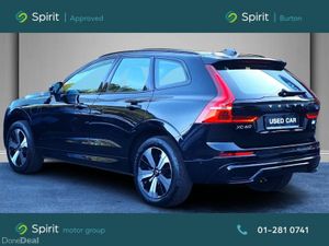 Volvo XC60 T6 Recharge AWD Dark Plus  Recharge T6 - Image 2