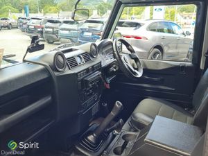 Land Rover Defender DEFENDER 90 2DR - Image 3