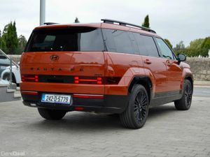 Hyundai Santa Fe 1.6 PHEV 4WD Calligraphy DEMO SAL - Image 3