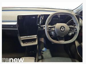 Renault Scenic techno 87kWh 220hp - Image 2