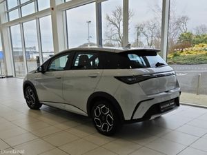 BYD DOLPHIN Comfort 60.4kWh 427km HEAT PUMP INCLUD - Image 3